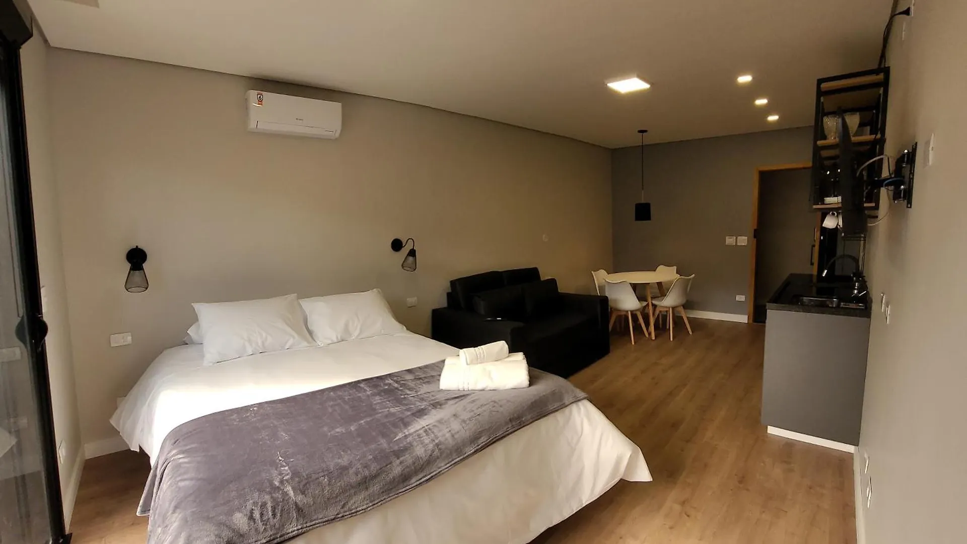Parador Campos Do Jordao Em Vila Capivari 0*,