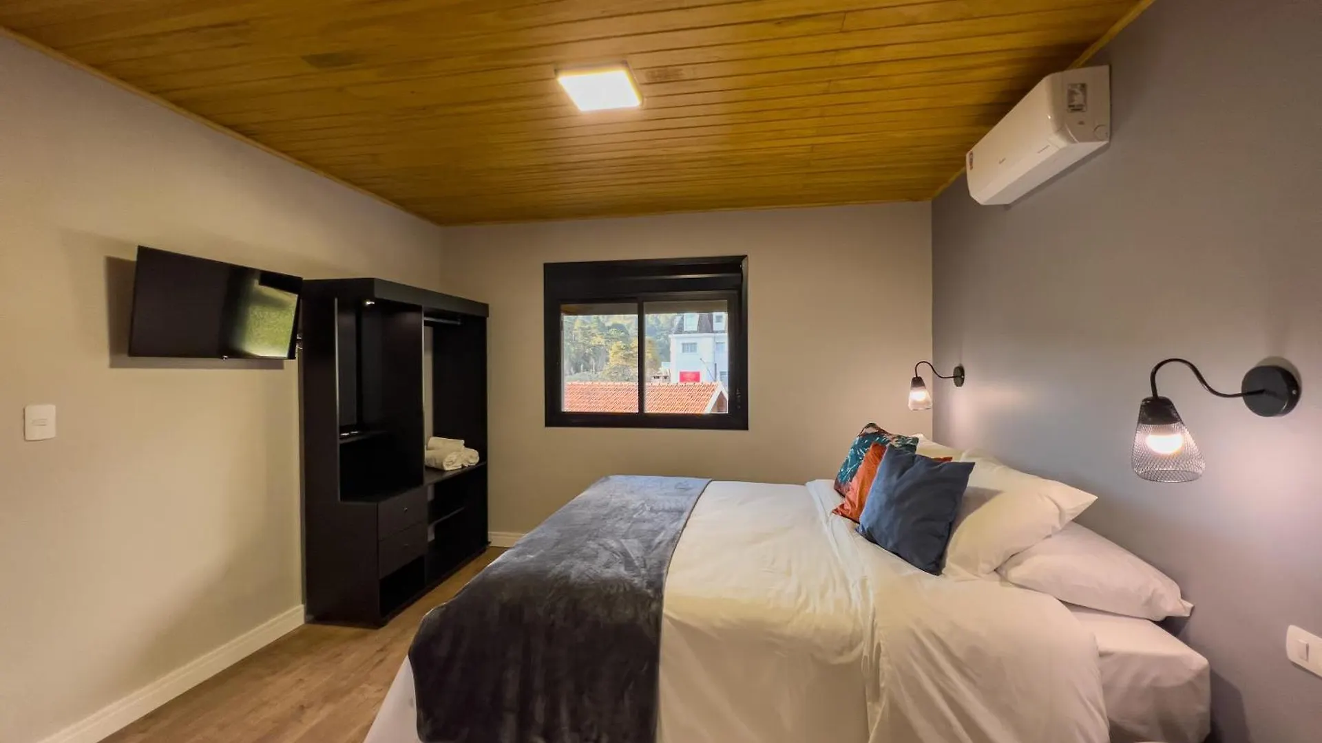Parador Campos Do Jordao Em Vila Capivari Apartamento